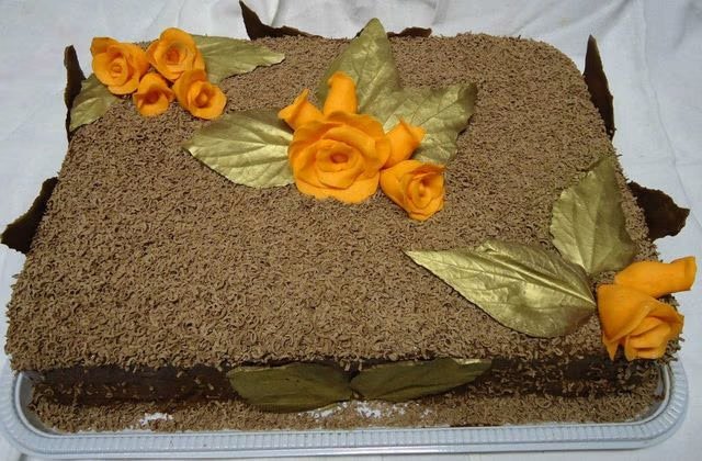 Bolo de Chocolate Decorado