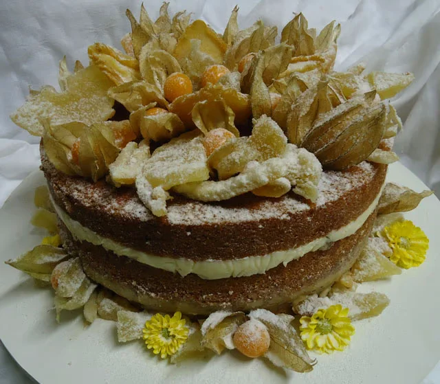 Bolo Naked Cake com Frutas