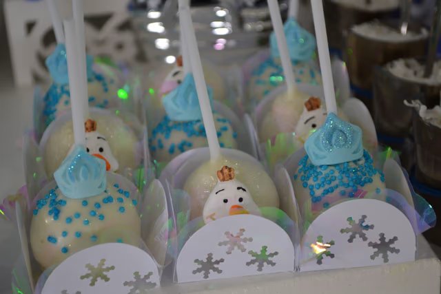 Cake Pops Festa Frozen