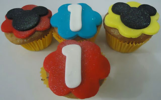 Cupcakes do Mickey