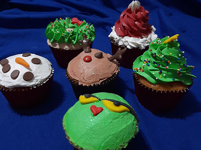 Cupcakes Decorados com Temas Natalinos