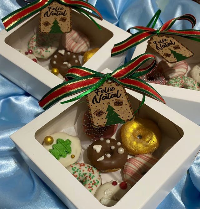 Caixa com Mini Donuts