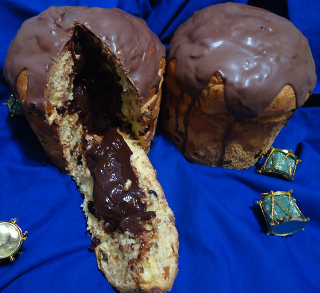 Chocotone Coberto com Chocolate