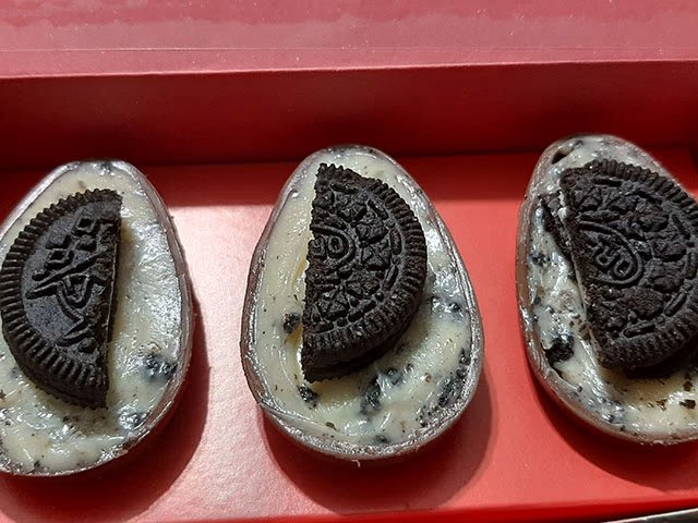 Ovo de Colher Oreo